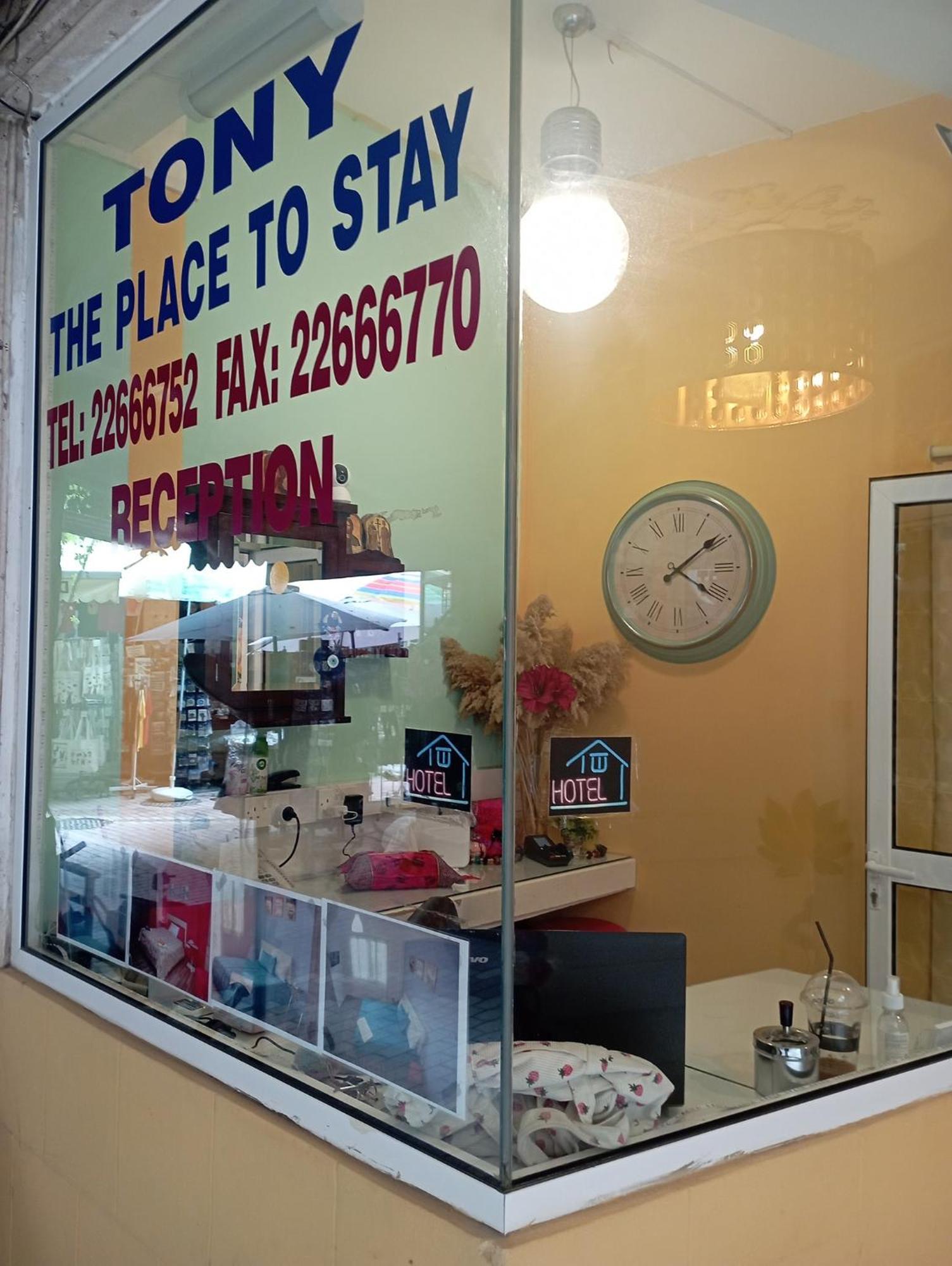 The Tony Hotel Nikosia Bagian luar foto